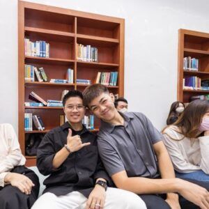 Student1-min